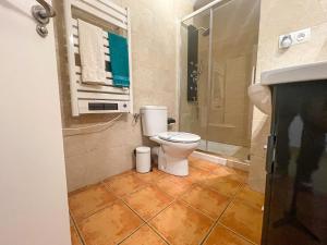 Maisons de vacances Bonita casa. Gran jardin. Con wifi. : photos des chambres