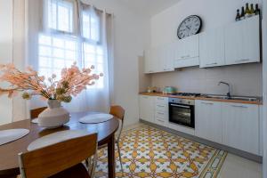 La Fenice - Mosaic Home