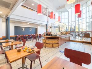 Hotels B&B HOTEL Lyon Eurexpo Bron : photos des chambres