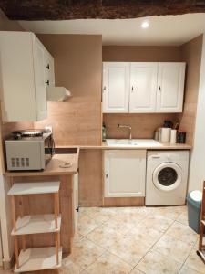 studio dans le village de cotignac