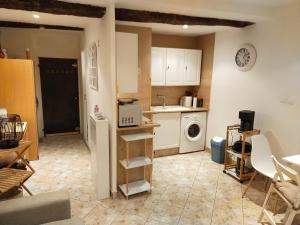 studio dans le village de cotignac