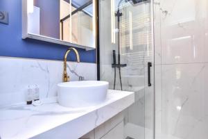 Appartements luxury Paris La Vie En Rose jacuzzi terrasse Parking : photos des chambres