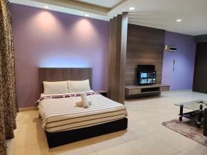 Regalia Comfort Suites KLCC SkyPool
