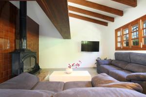 Traditional Mallorca Villa 6 Bedrooms Villa Colonya Olive Private Pool Stunning Views Colonya Valley