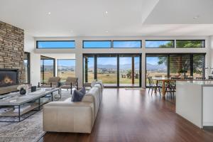 Merrivale Hill, Merrijig - Sleeps 10