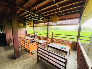 Puri Lestari Official