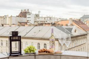 Amazing View Designer Home with Sauna and Jacuzzi 3 min to Opera House