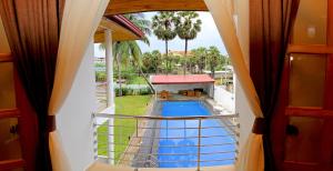 Bluewater Beach Resort