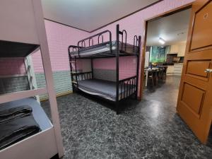 Căn Hộ 1 Phòng Ngủ (One-Bedroom Apartment)