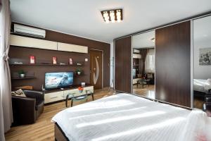 Titan - Park Lake - Studio 37 by MRG Apartments