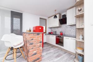 Apartments Cracow Czeczow by Renters