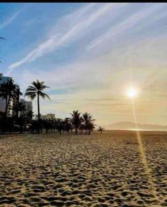 Casa com Piscina e Churrasqueira ótima localização