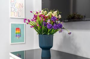 GuestHost - Villa Bellini & Stadio Comfy Apartment