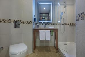Queen Room with Sofa Bed - Non-Smoking room in Hampton by Hilton Kayasehir