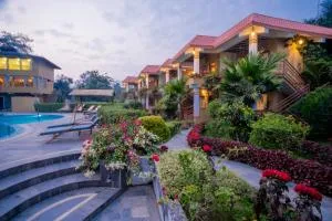 Hotel Jungle Crown - Sauraha