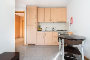 Host Wise - Comfy Charming Flat w Netflix - Ace Location