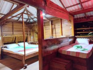 Breezy Beach Cabanas