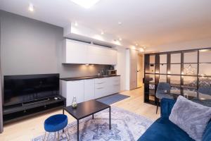 Revalia Das Haus Studios