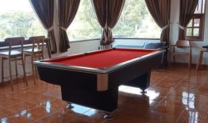 Villa Tentram Puncak, 6 Kamar, Billiar, Karaoke