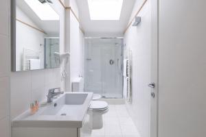 One-Bedroom Apartment room in Adriano Residence