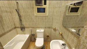 3rd floor luxury apartment-families only