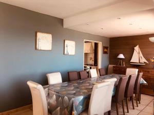 Villas Les Palmiers : photos des chambres