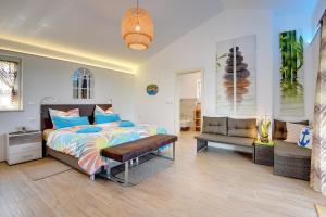 Villa Sunset with sea view for 6 persons near Novigrad