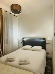 T2 Cosy dans une maison -jardin - Quincieux