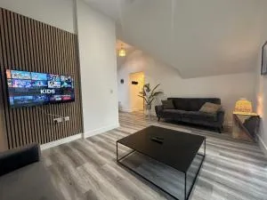 3 Ashbrook Margaret - Luxury 2 bedroom apartment - Stanton Saint John