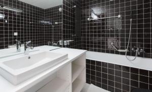 Residence Caddies Club