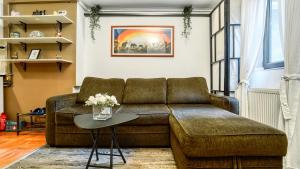 Intimo OldTown Romantic Apartment