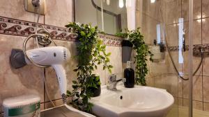 Intimo OldTown Romantic Apartment