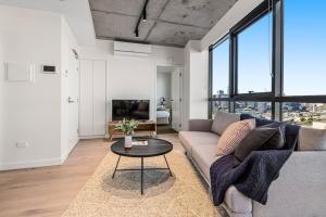 Spectacular Views from the heart of Southbank!