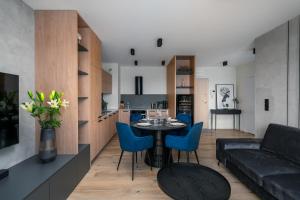 Nice View Apartment, Free Underground Parking, City Square 6 min