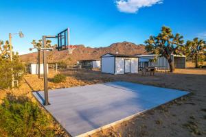 Joshua Tree Villa with Pool & Hot Tub - 20 Acres, Game Room, Near National Park