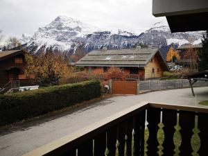 Appartements Appartement Les Carroz d-Araches, 3 pieces, 4 personnes - FR-1-572-269 : Appartement