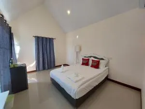 Raintrary House - Ban Nong Saeng