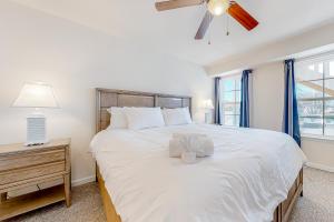 19 Rehoboth Beach House --- 20494 Coastal Highway, Unit #19