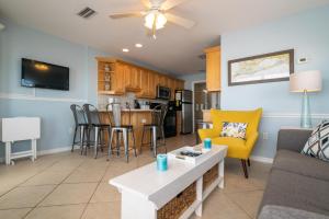 Beach House Resort 9