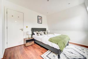 Luxury 3 Bedroom Prime Marylebone Apartment