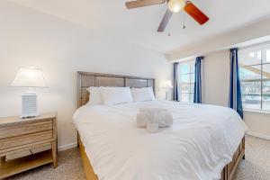 5 Rehoboth Beach House --- 20494 Coastal Highway, Unit #5