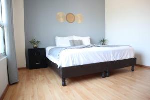 Amplio y cómodo depa en el corazón de MTY - LV1 -