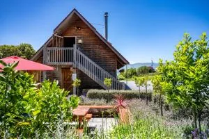 French Peak Loft - French Farm Holiday Home - 阿卡罗阿