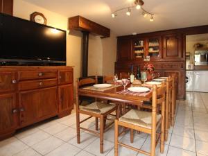 Ferme rénovée avec jardin, garage et wifi gratuit à Chamalières-sur-Loire - FR-1-582-1