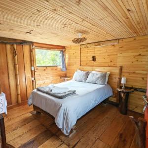 Habitación Colibrí, Pijao, Finca Flora del Río