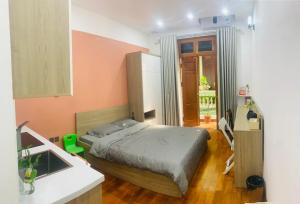 Balcony STU 201 Near Uncle Hos Mausoleum