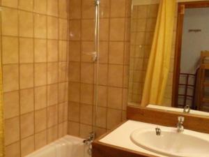 Studio 4 pers au cœur des Orres 1650, accès direct pistes et commerces - FR-1-322-557