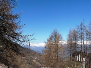 Studio calme, balcon sud, skis aux pieds, 100m des remontées et commerces - FR-1-322-575