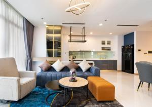 The Vinhomes Central Park Apartments - The Buildings Surrounding Landmark 81