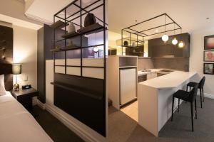 CBD Executive Apartment right by the Harbour